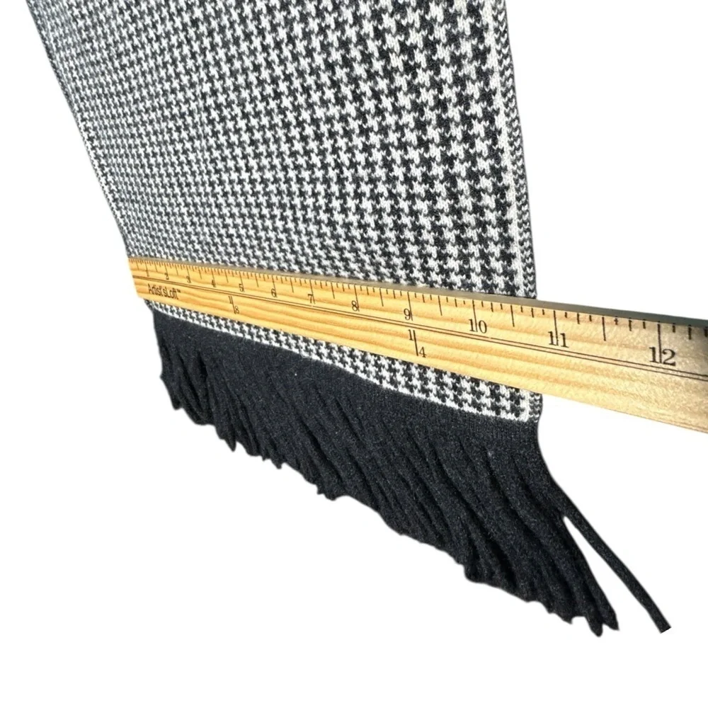 100% Cashmere excellent black